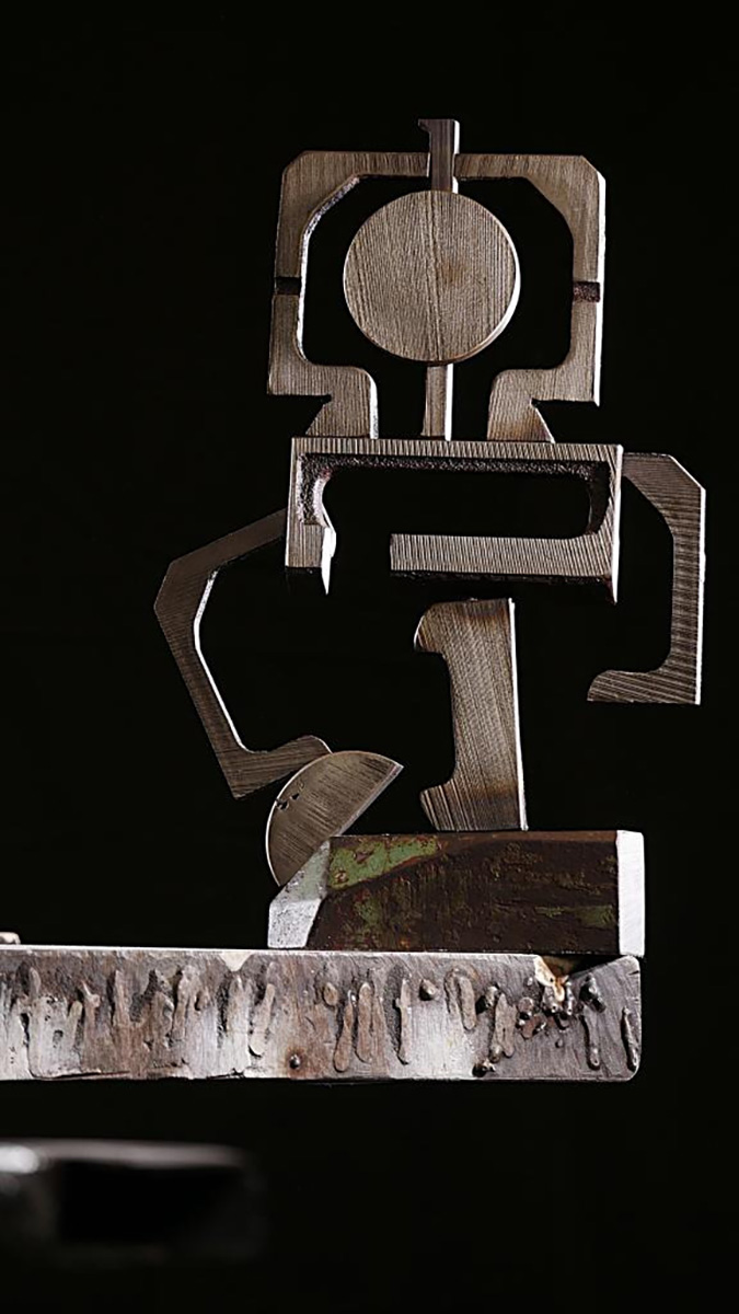 SCULPTURE FONTE NICOLAS CHARVERON_300dpi